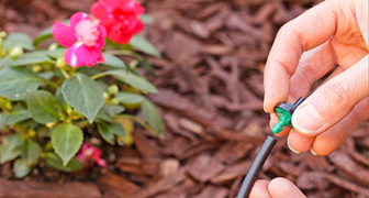 شرکت باران پليمر جی |تولید کننده تجهیزات آبیاری قطره ای بارانی